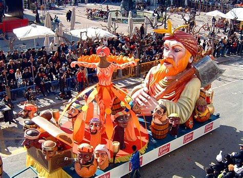 Y­u­n­a­n­i­s­t­a­n­’­d­a­ ­A­p­o­k­r­i­e­s­ ­K­a­r­n­a­v­a­l­ı­